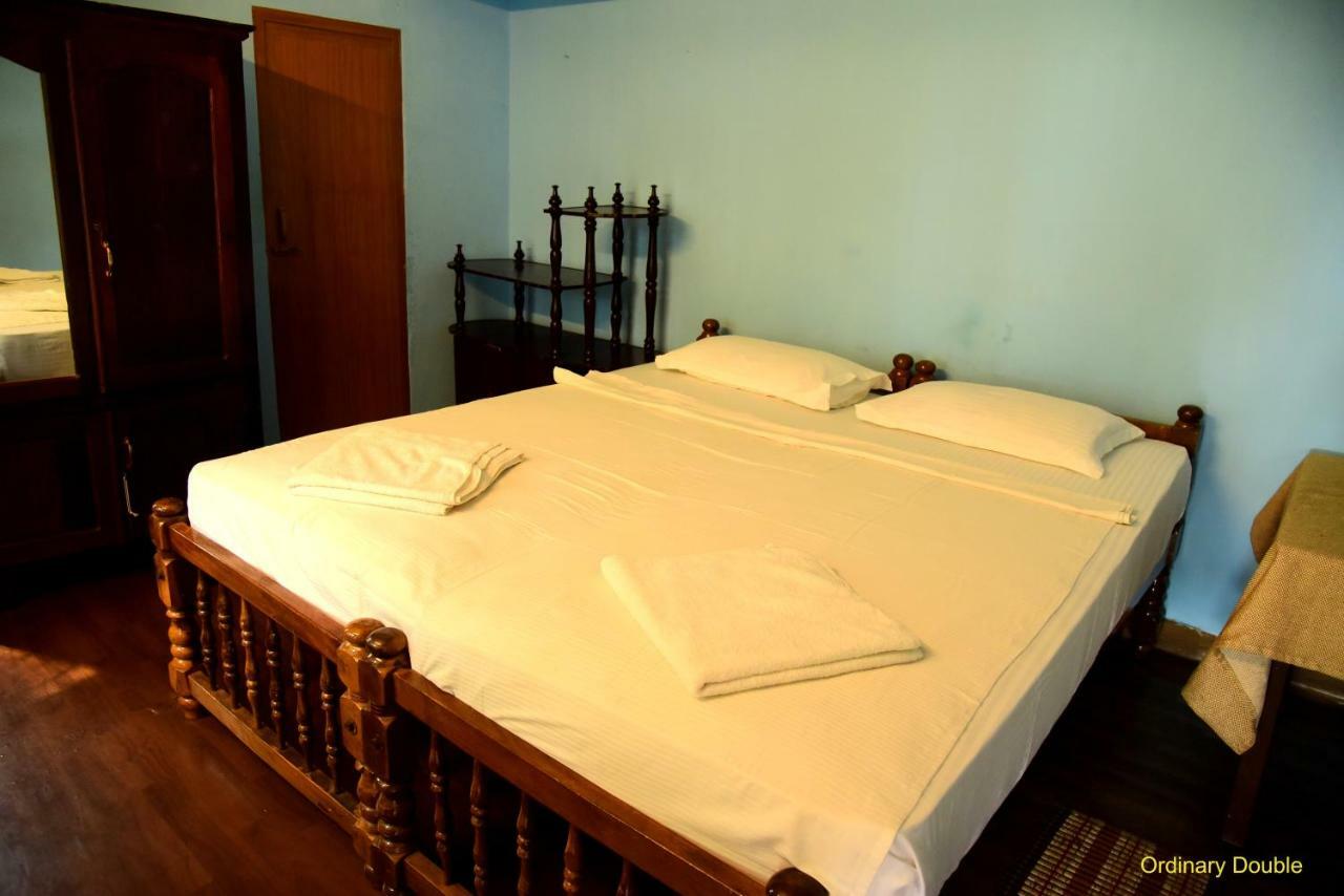 Resort Marine Palace Varkala