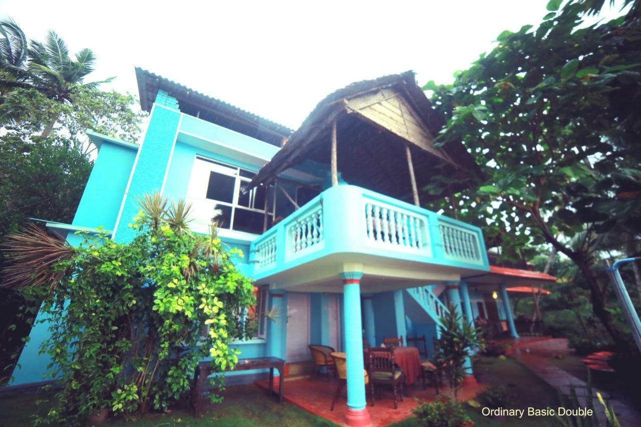 Marine Palace Resort *